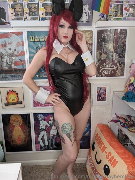 Mollydmayhemfree exclusive pornstar images