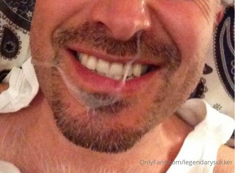 Legendarysukker nudes model pics