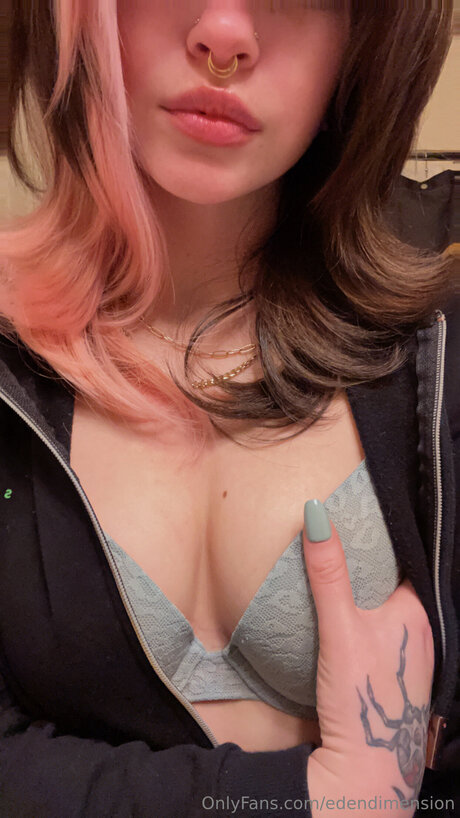 Edendimension exclusive model image