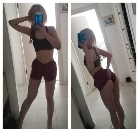 X Sweetie Plum X star top photo