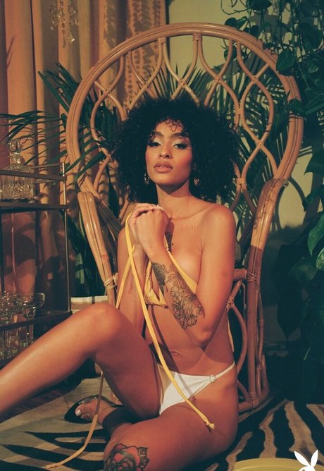 Sunnibytch hot star pics