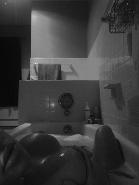 vieraralyn erotic pornstar photos