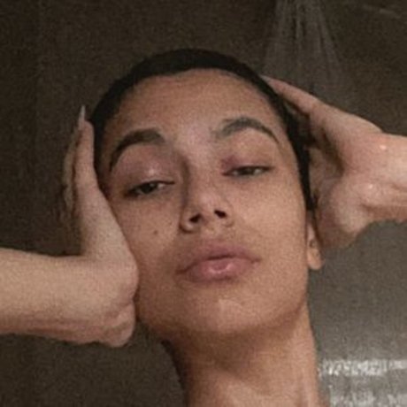 Itshades model sex archive