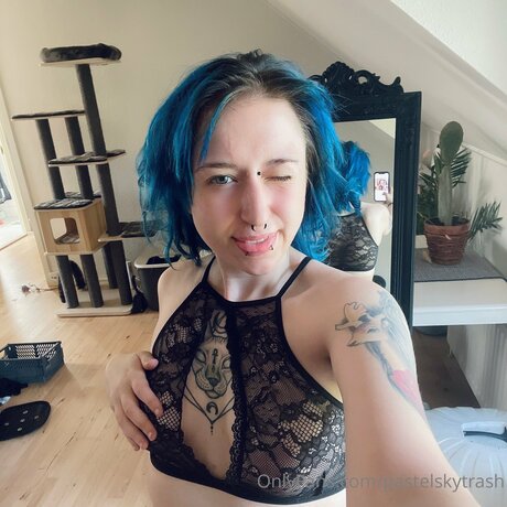 SKY VICTORIA nice actress img