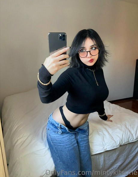 Minty Kitsune high quality star picture