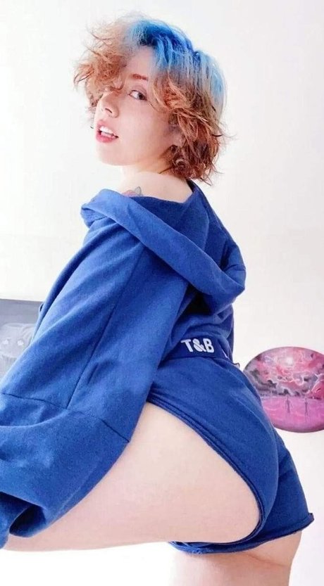 Brigitte Grey model sex galleries