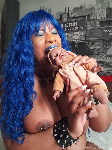 OnlyBreasts by F O X Y model sexy pictures