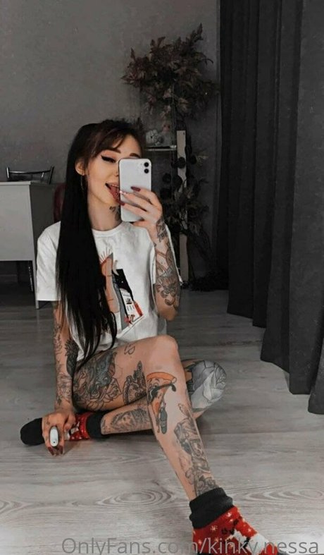 Kinky Nessa star best images