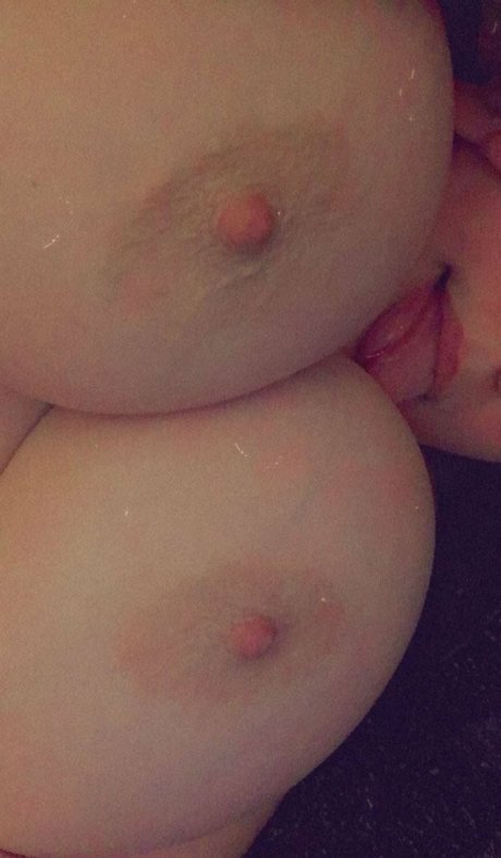 Chewywaifu adult star pictures