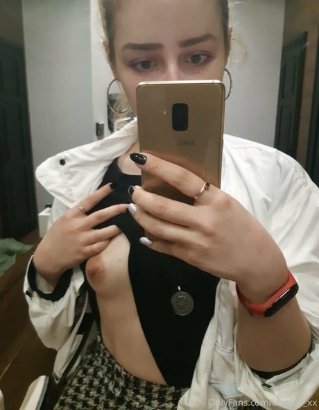 branda xx naked star image