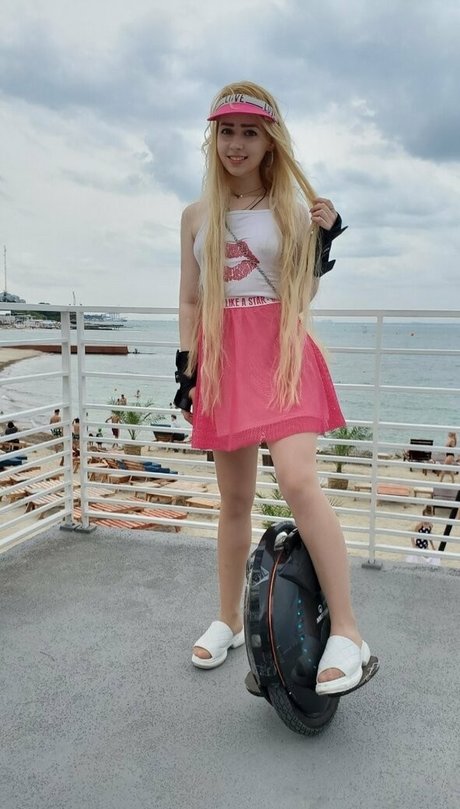 branda xx model exclusive img