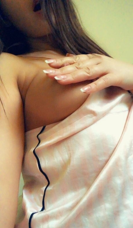 Big B ty Queen model erotic photos