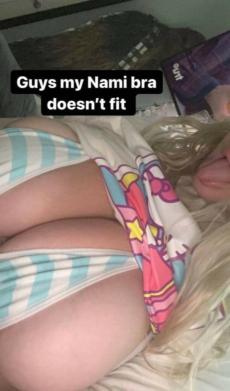 Chewys melons top model images