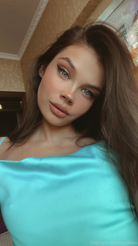 Kseni model sexy img