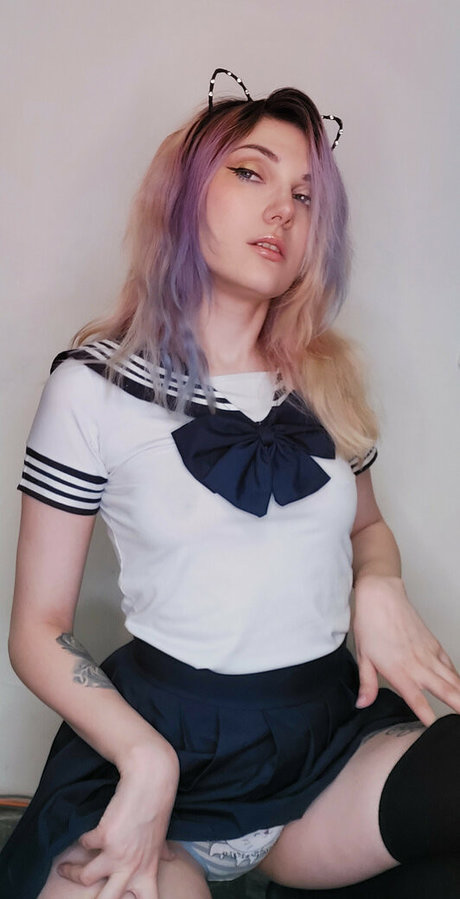 Aoi Hanna pornstar erotic gallery