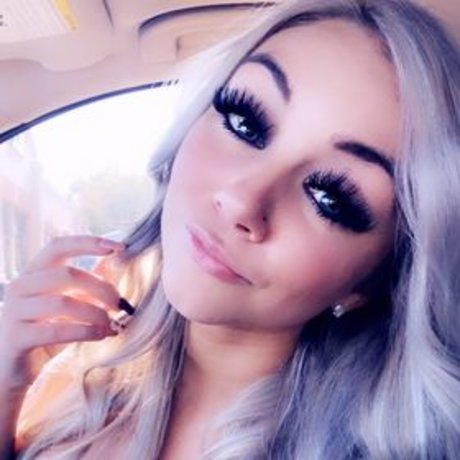 Patricia Wiss sexy actress images