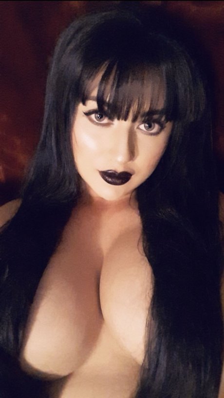 Blematia Doragona model nudes photo