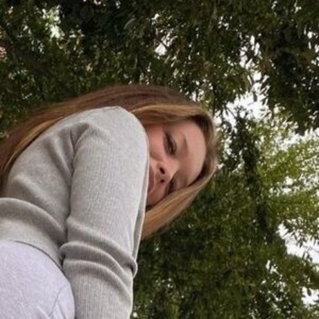 blogger onlyfans pornographic images