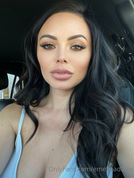 Emelina Adams pornstar sexy photo