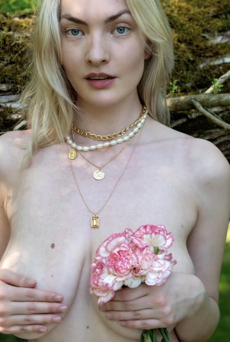 mararen star hot galleries