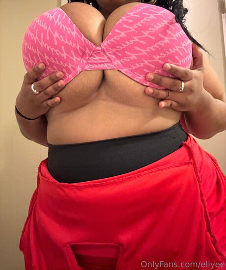 Eliyee pornstar pretty gallery