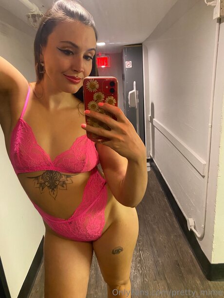 Pretty Mime model porn gallery