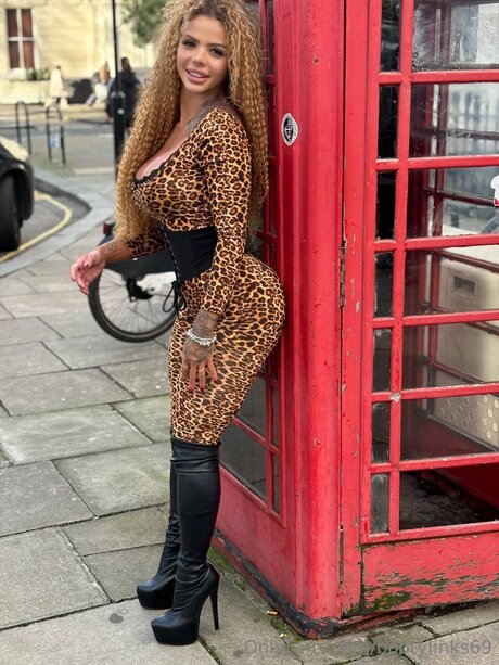 Bootylinks69 xxx star img