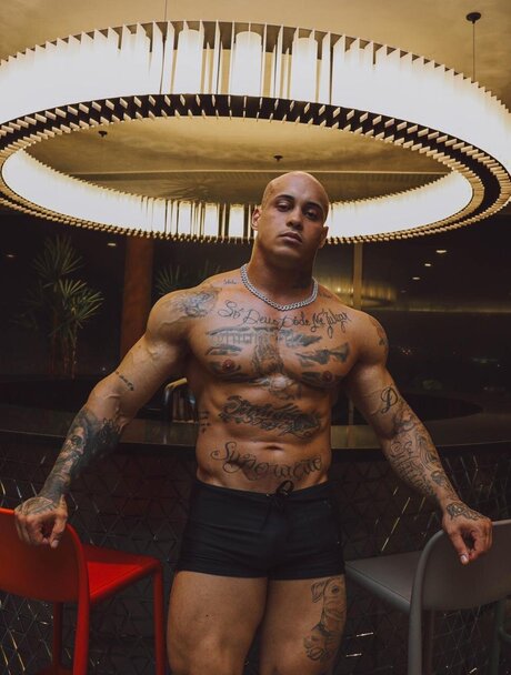 Hiuricruz naked actress photos