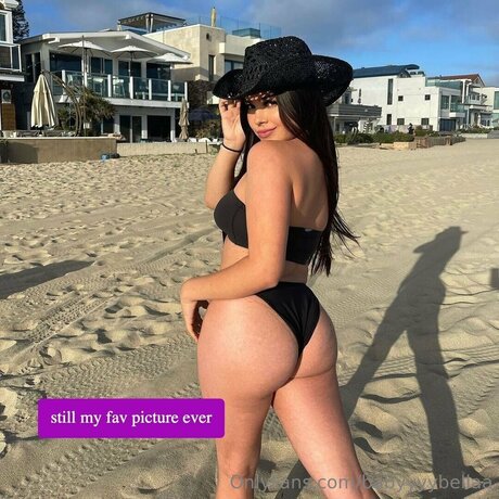 Babyyyybellaa porn model image