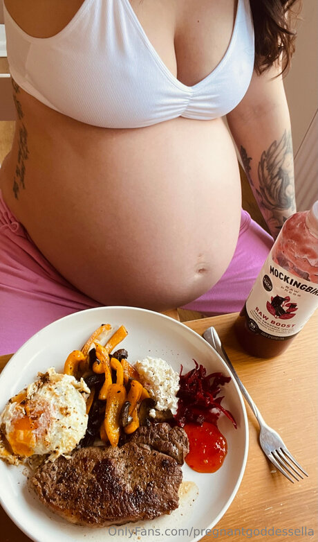 Pregnantgoddessella model xxx picture