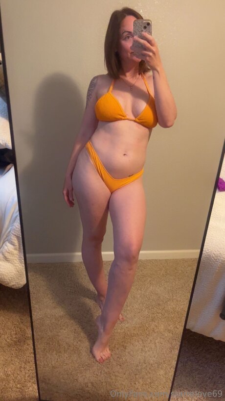 Starrelove69 pretty pornstar img