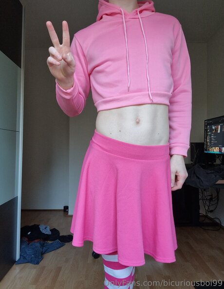 Bicuriousboi99 pornstar perfect pictures