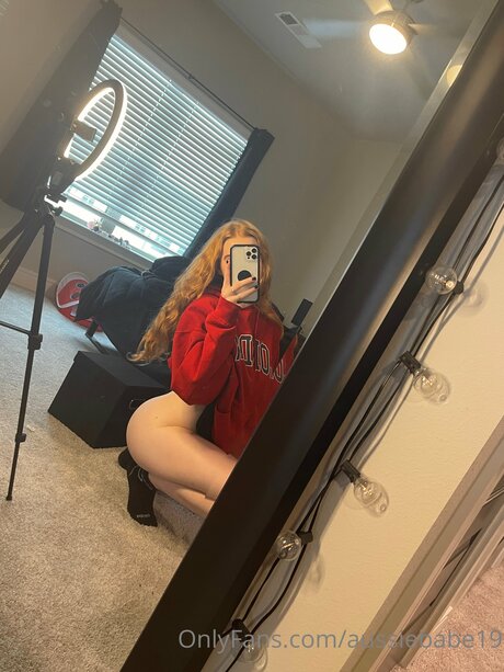 Aussiebabe19 star adult pic