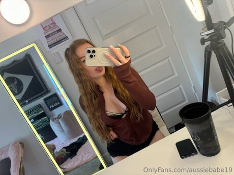 Aussiebabe19 nudes model photos