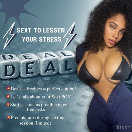 Kixxy nude model picture