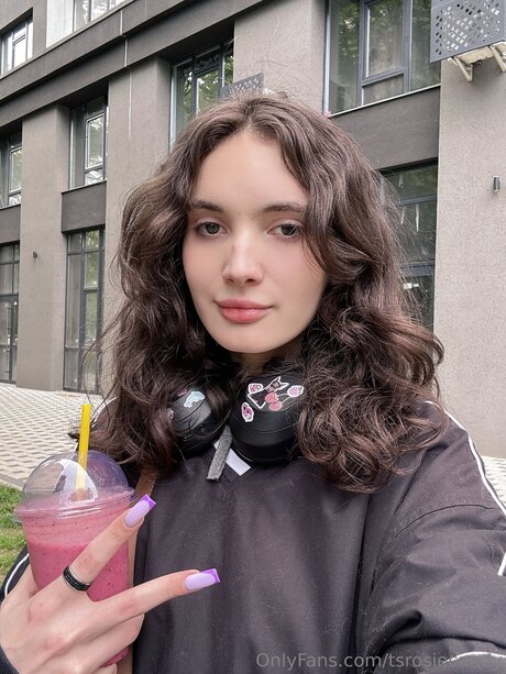 Tsrosiecandy erotic model archive
