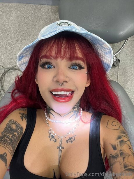 Ellaxblair star sexy pics