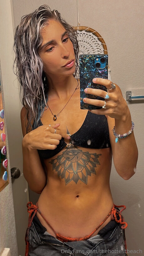 Thehottestbeach hd star img