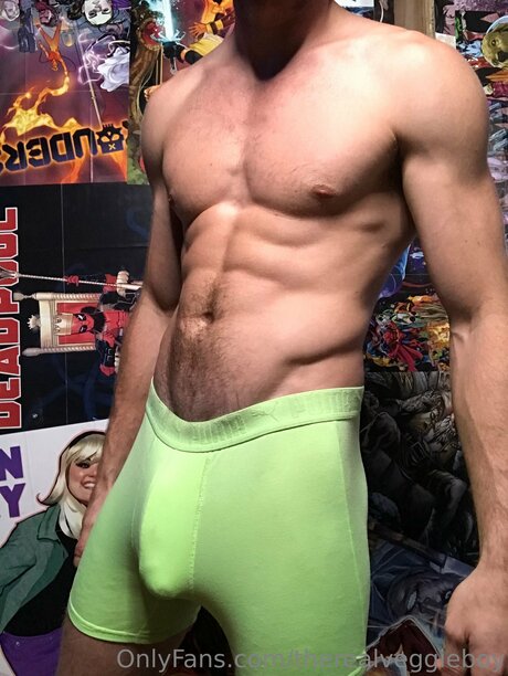 Therealveggieboy hd model pics