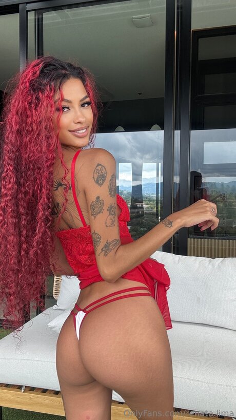 Renata Lima star perfect images