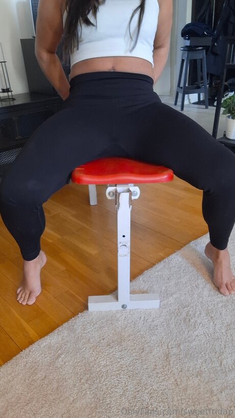 Sweetfridap hot model image