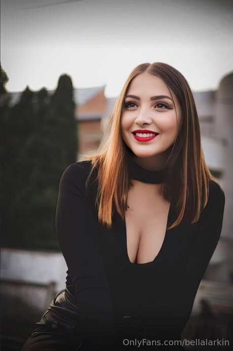 Bellalarkin pornstar hd img