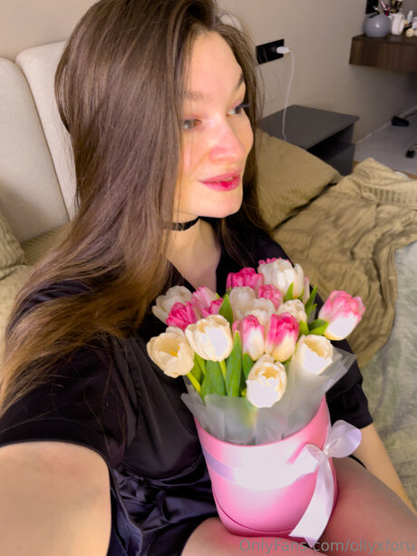 Ollyxforu nude actress archive