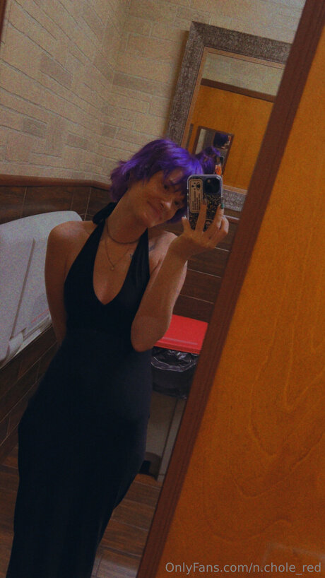 N Chole Red beautiful star pictures