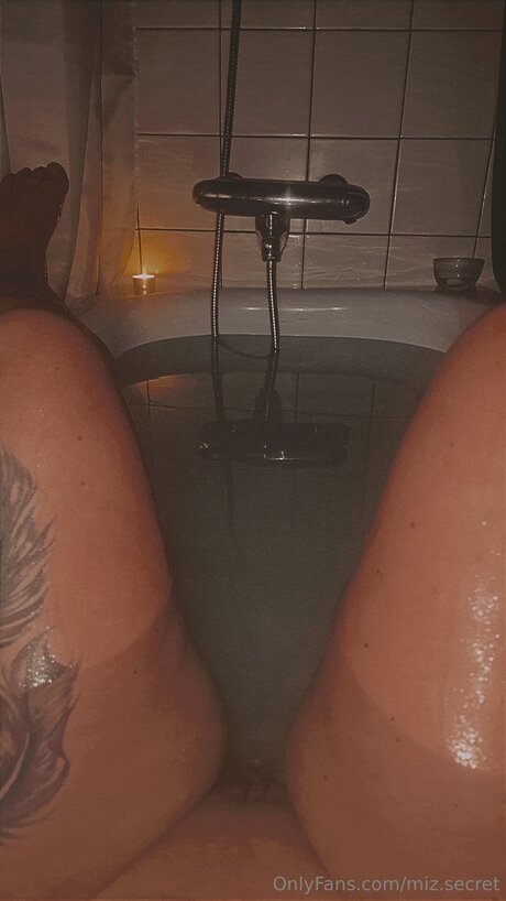 Miz Secret model erotic photos