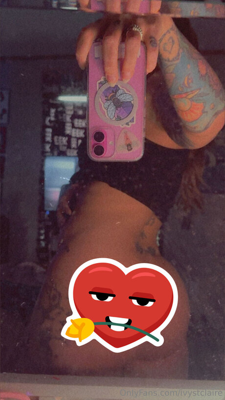 Ivystclaire star hot pic