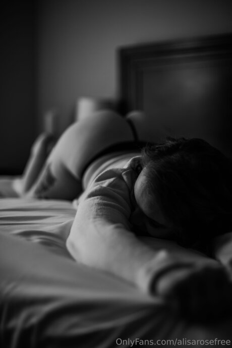 Alisarosefree sex star picture