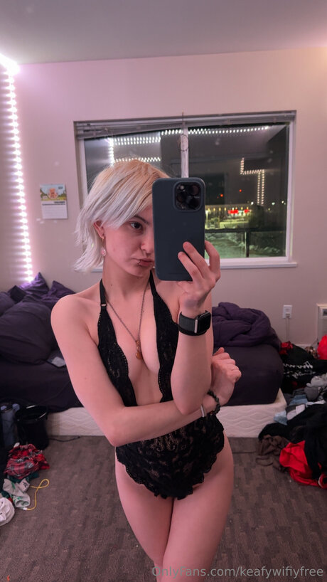 Keafywifiyfree model images