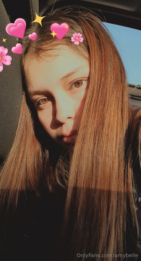 Amybelle model art pic