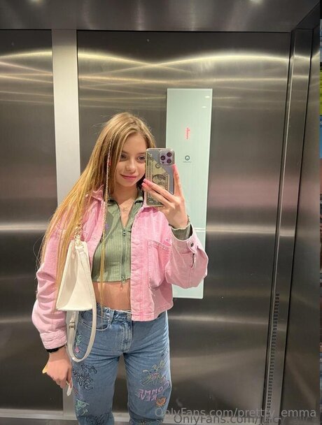 Prettty Emma art pornstar photos